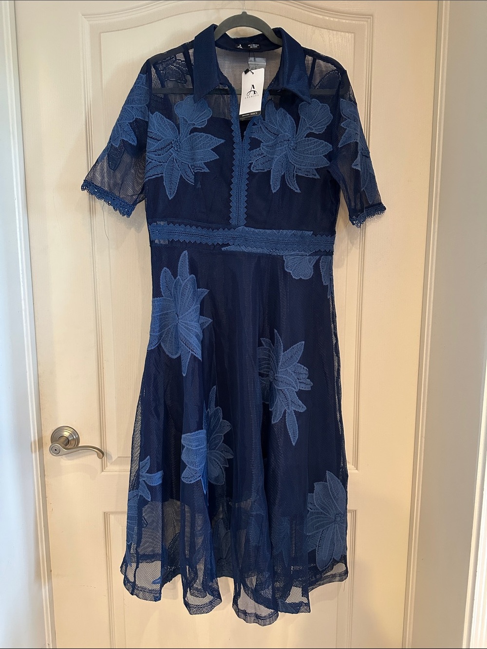 Collared Navy Blue Floral Embroidered Midi Dress